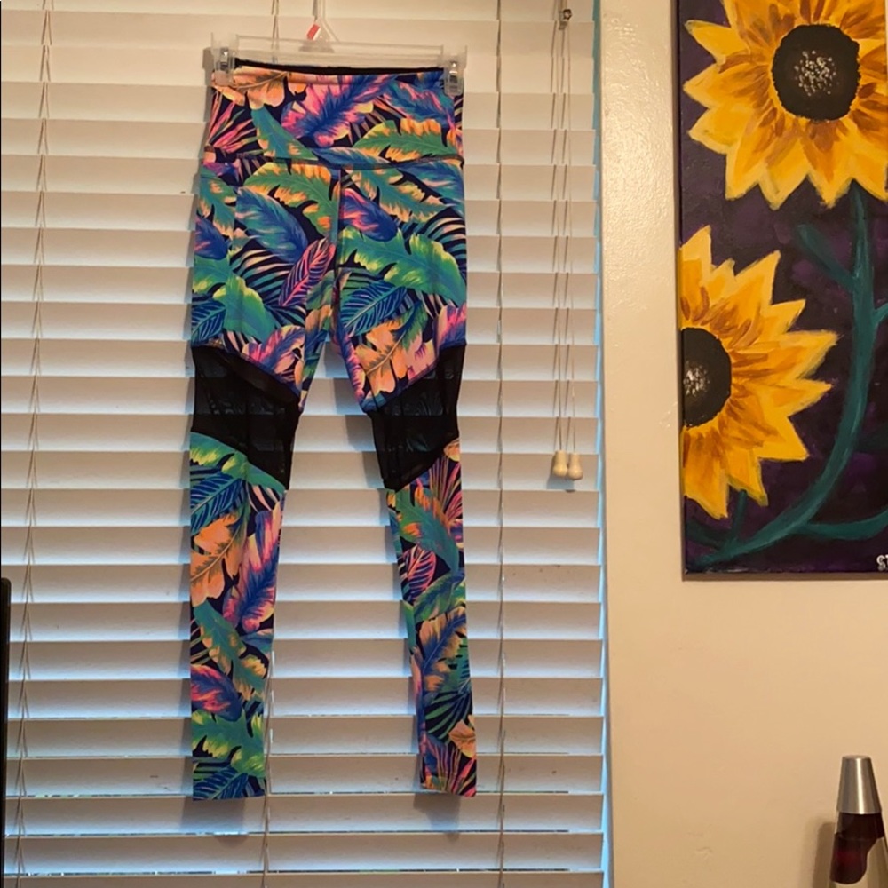 PINK Victoria’s Secret Workout Leggings